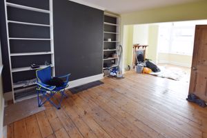 Lounge/Diner- click for photo gallery